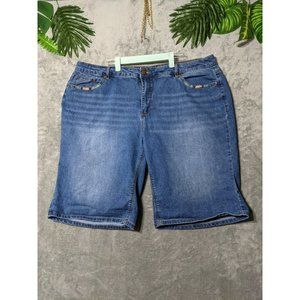 🍑AVENUEDENIM Women Denim Shorts Embroidered Casual Walking Size 22(Waist 43")